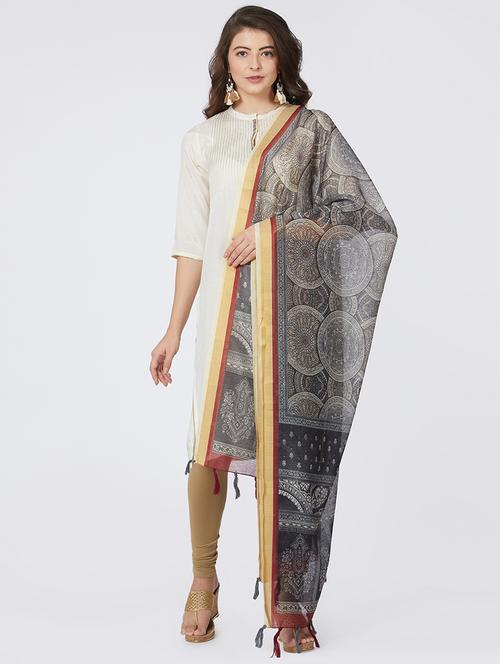 grey chanderi dupatta - 15849995 - Very Small Image - 1