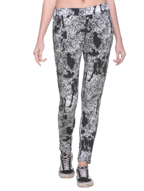 high rise abstract jegging - 15851056 - Very Small Image - 1