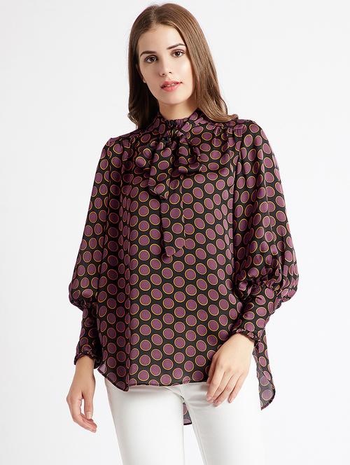 bishop sleeved tie knot asymmetric top - 15859635 - Very Small Image - 1