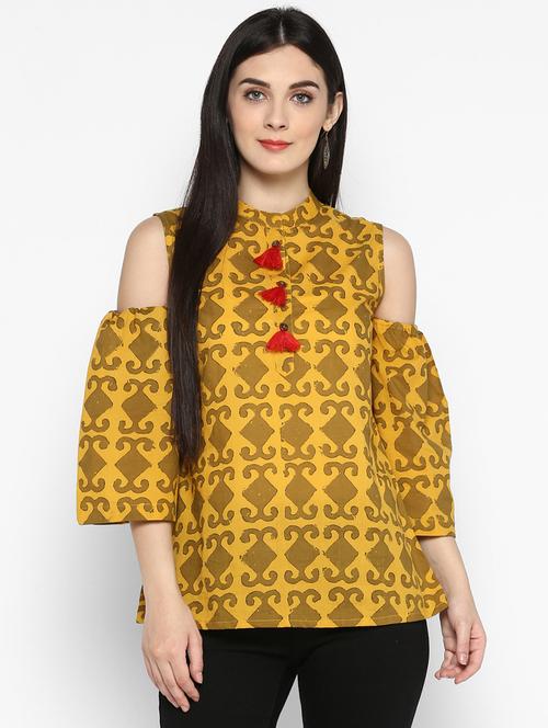 cold shoulder tassel detail top - 15860692 - Very Small Image - 1