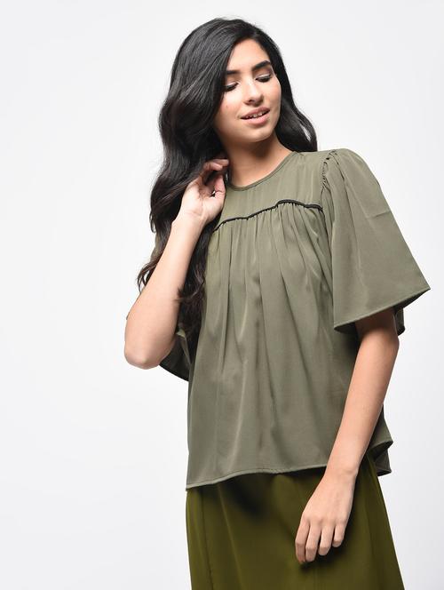 contrast piping gathered detail top - 15864630 - Very Small Image - 1