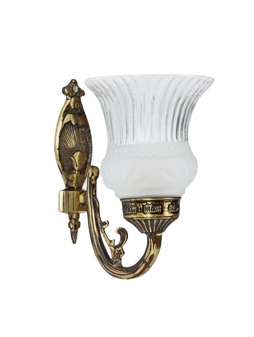 usha single antique brass wall light - 15882705 - Very Small Image - 1