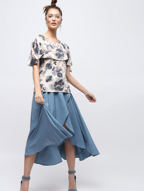 cold shoulder overlay floral top - 15897837 - Very Small Image - 1