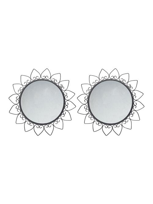 hosley set of 2 round decorative wall mirrors - 15901698 - Very Small Image - 1