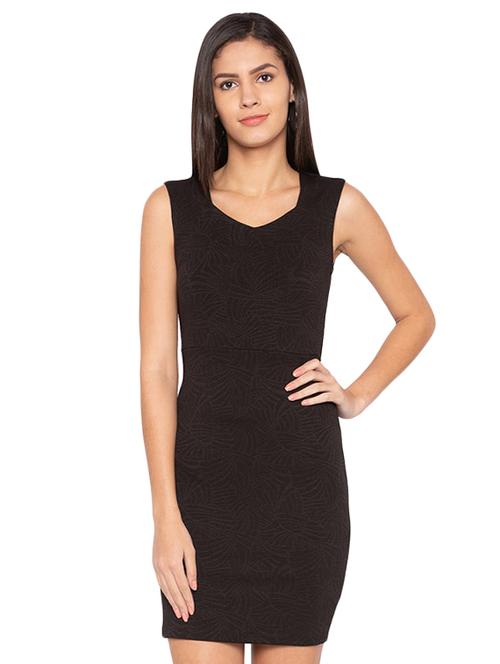 cut out back sheath dress - 15927483 - Very Small Image - 1
