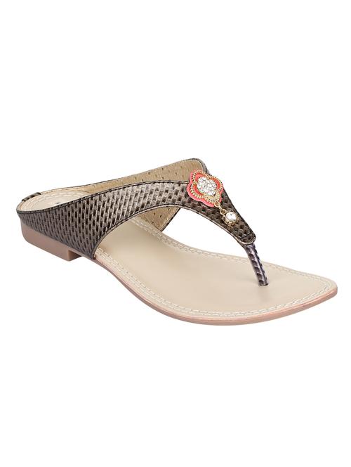 copper toe separator sandals - 15936569 - Very Small Image - 1