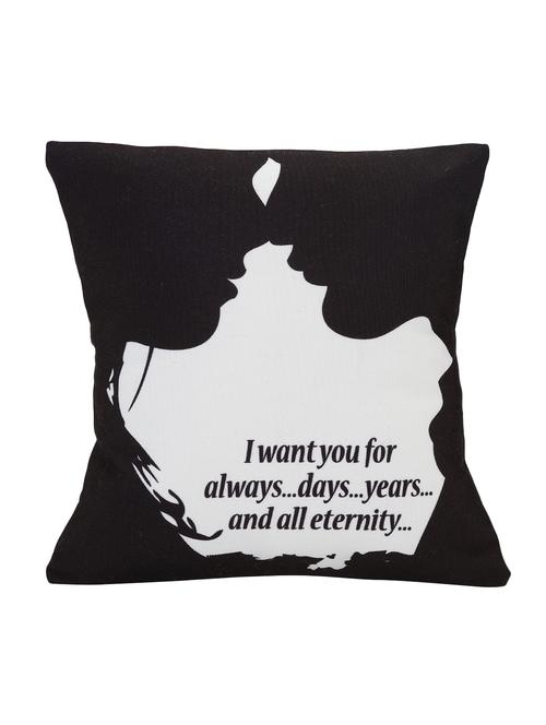 couple black and white cushion. - 15941844 - Very Small Image - 1
