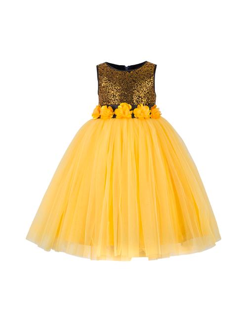 yellow net gown - 15946889 - Very Small Image - 1