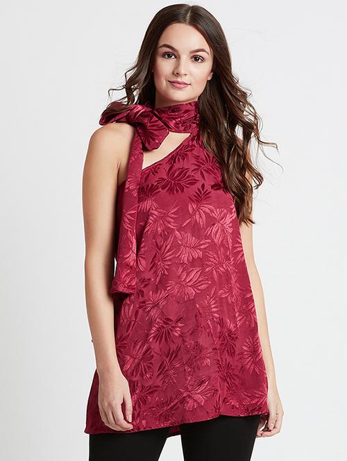 one shoulder top - 15947059 - Very Small Image - 1