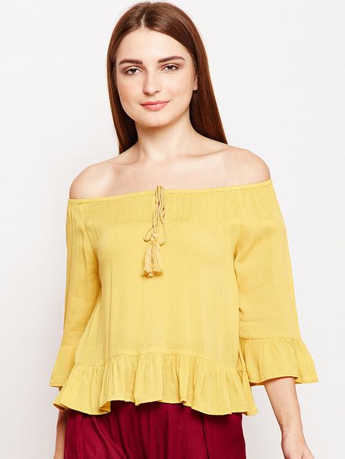 ruffled edge off shoulder top - 15956946 - Very Small Image - 1