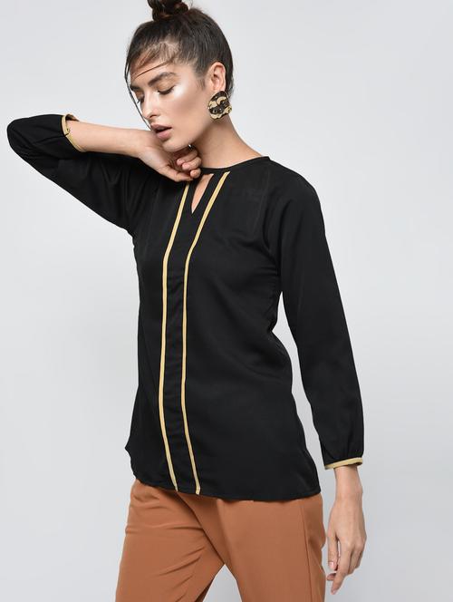 keyhole detail contrast piped top - 15970767 - Very Small Image - 1