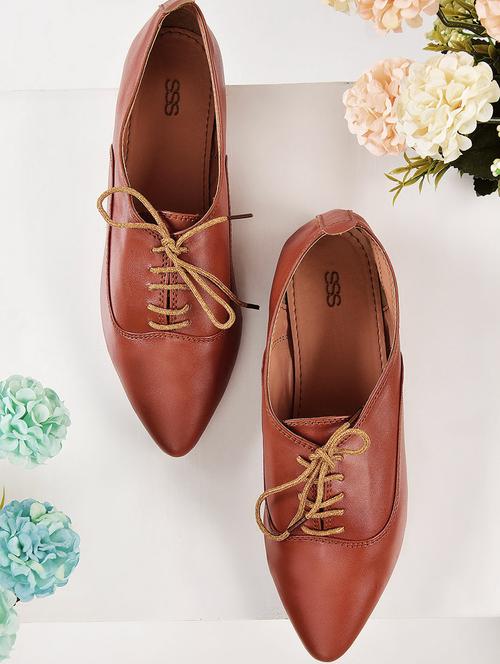 tan lace-up casual shoes - 16002555 - Very Small Image - 1