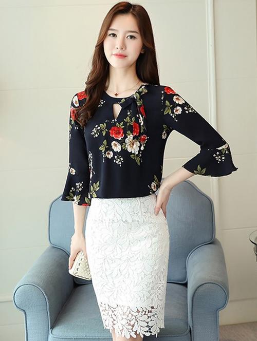 knot detail floral top - 16013317 - Very Small Image - 1