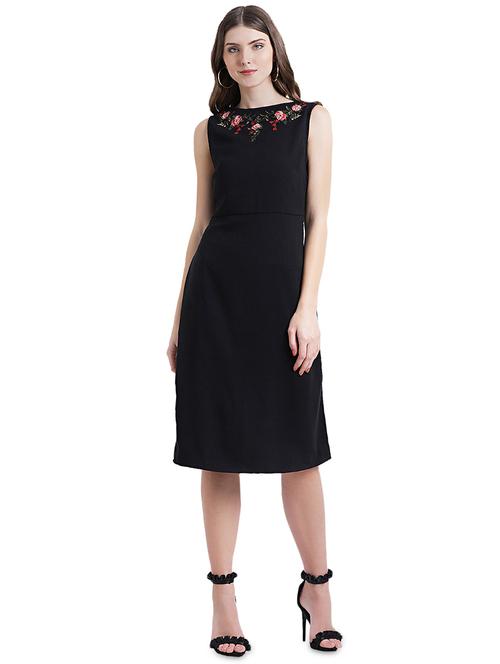 floral embroidered boat neck sheath dress - 16015821 - Very Small Image - 1