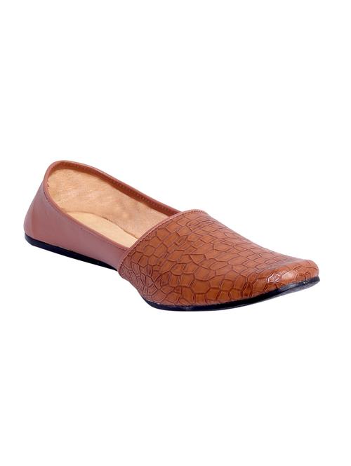 tan leatherette slip on mojaris - 16059732 - Very Small Image - 1