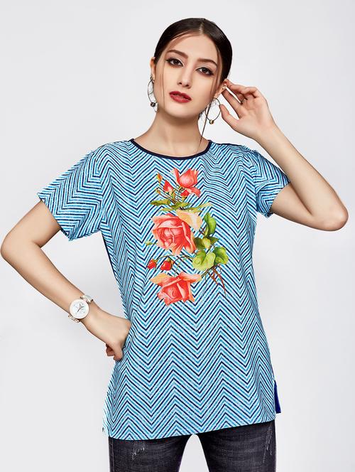floral chevron short sleeved top - 16066329 - Very Small Image - 1