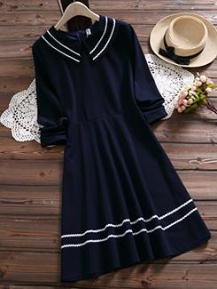 contrast lace a-line dress - 16176502 - Very Small Image - 1