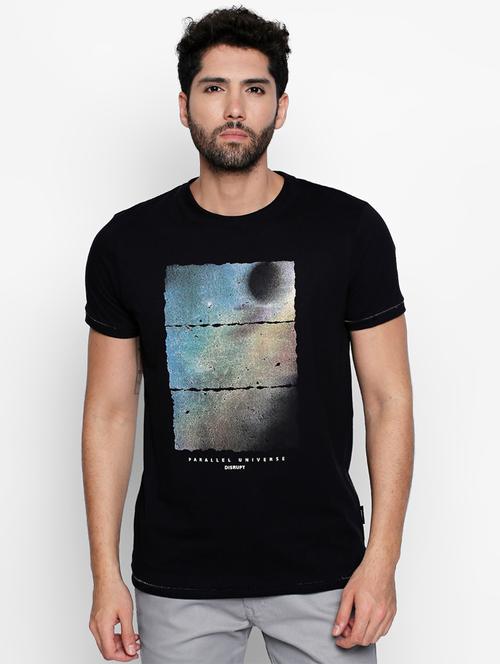 black chest print t-shirt - 16194969 - Very Small Image - 1