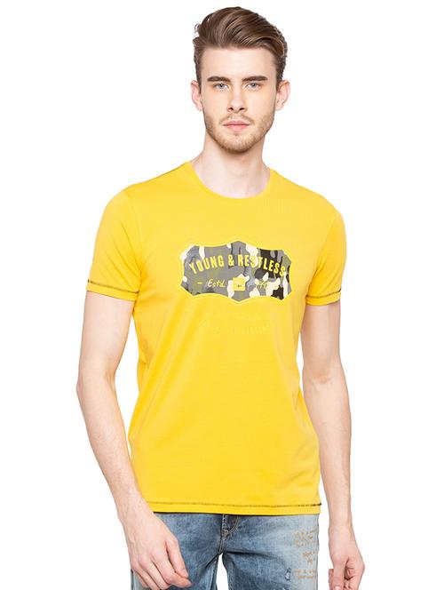 yellow chest print t-shirt - 16195839 - Very Small Image - 1