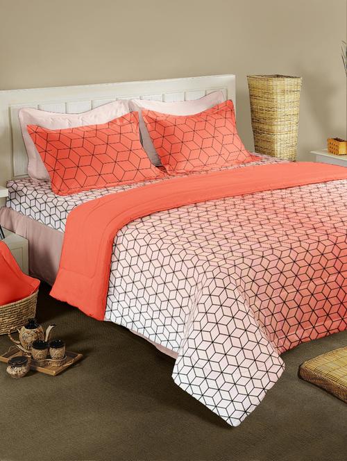 double bed comforter with silken filling - 16202857 - Very Small Image - 1