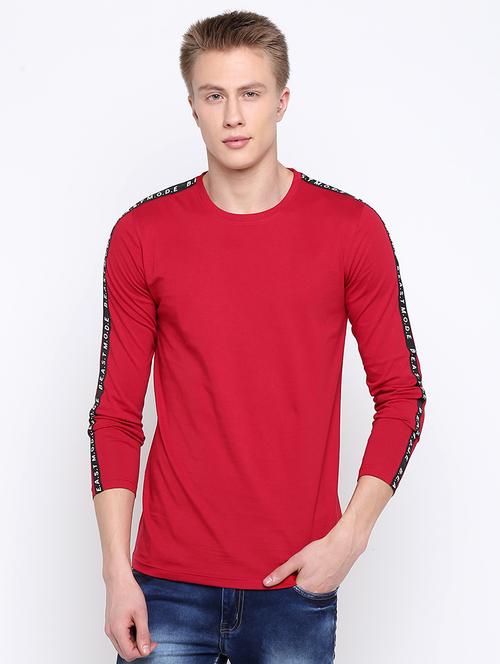 red solid tshirt - 16218147 - Very Small Image - 1