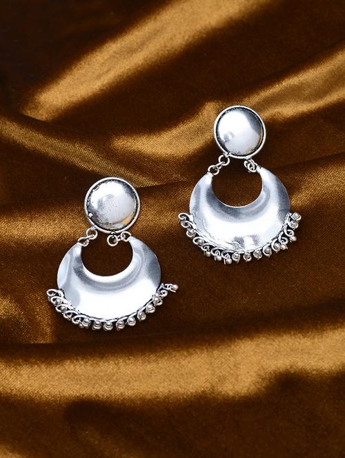 silver metal chandballi earring - 16218322 - Very Small Image - 1
