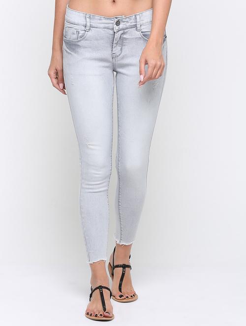 frayed hem distressed jeans - 16233274 - Very Small Image - 1