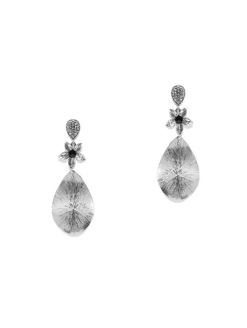 silver drop earring - 16253718 - Very Small Image - 1