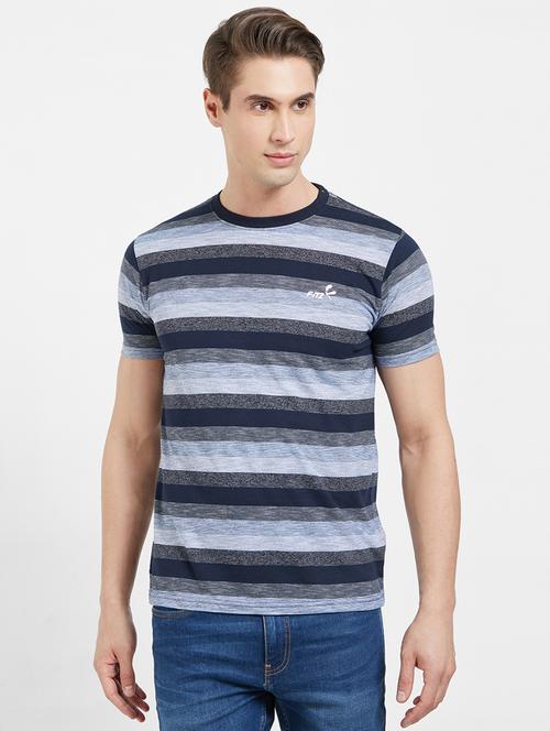 blue striped tshirt - 16270772 - Very Small Image - 1