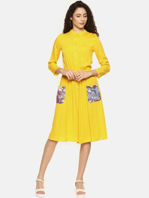 floral pocket patch a line dress - 16272909 - Very Small Image - 1