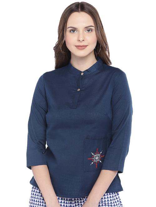 embroidered pocket patch top - 16274312 - Very Small Image - 1