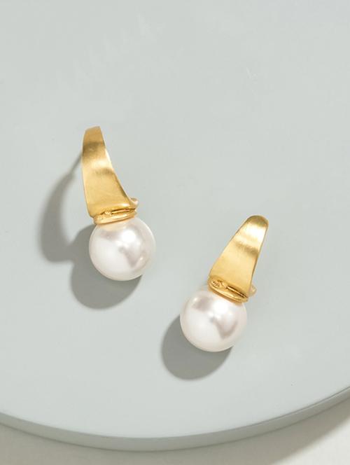 white brass drop earring - 16276329 - Very Small Image - 1