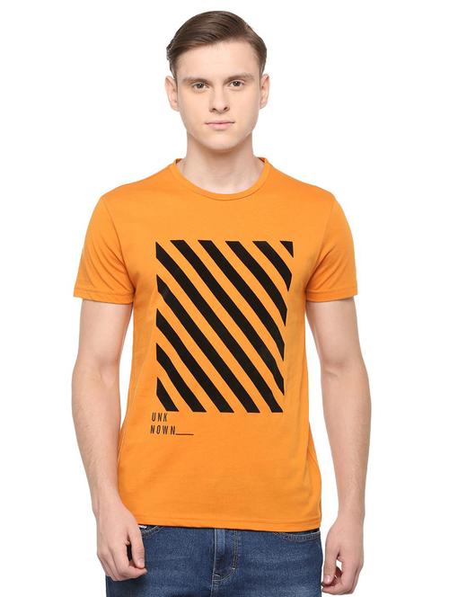 orange chest print t-shirt - 16278104 - Very Small Image - 1
