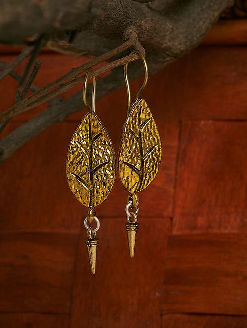 gold metal drop earring - 16294324 - Very Small Image - 1