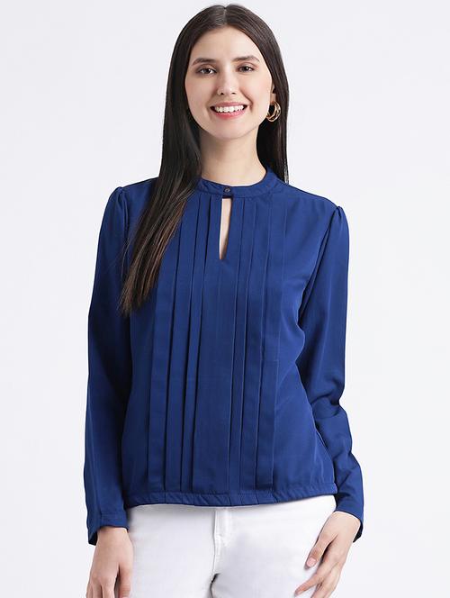 keyhole neck blind tucked top - 16298816 - Very Small Image - 1