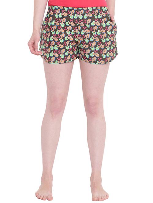 pocket patch quirky print shorts - 16302342 - Very Small Image - 1