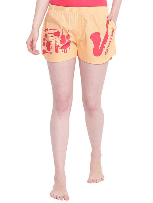 pocket patch graphic print shorts - 16302371 - Very Small Image - 1