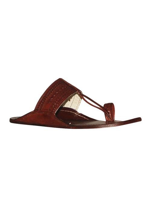 maroon leather kolhapuri slippers - 16312599 - Very Small Image - 1