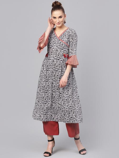 floral bell sleeves a-line kurta - 16313947 - Very Small Image - 1