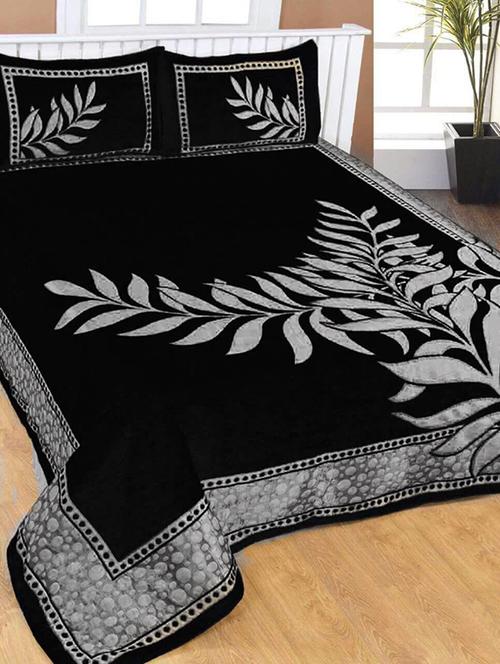 chenille double bed sheet with 2 pillow covers - 16326487 - Very Small Image - 1