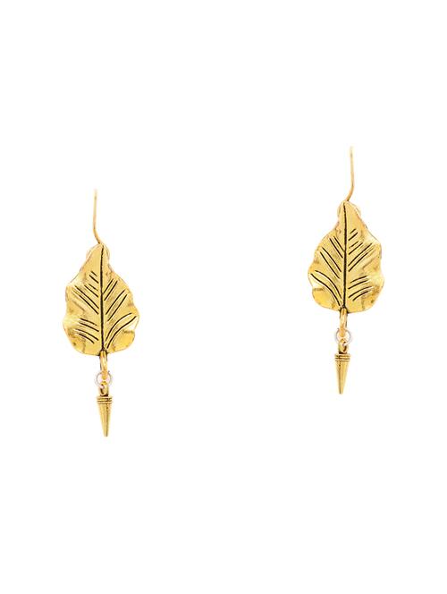 gold metal drop earring - 16332447 - Very Small Image - 1