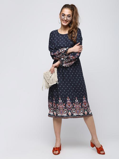 round neck floral blouson dress - 16336448 - Very Small Image - 1