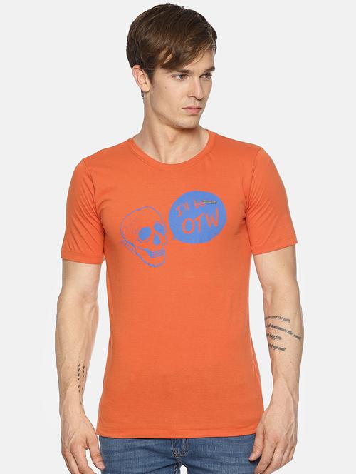 orange chest print t-shirt - 16345812 - Very Small Image - 1