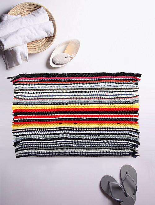 cortina rectangular shape polyester bath mat - 16"x24", multicolour - 16355432 - Very Small Image - 1