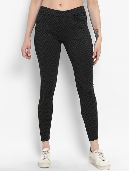 pocket detail ankle length jegging - 16357495 - Very Small Image - 1