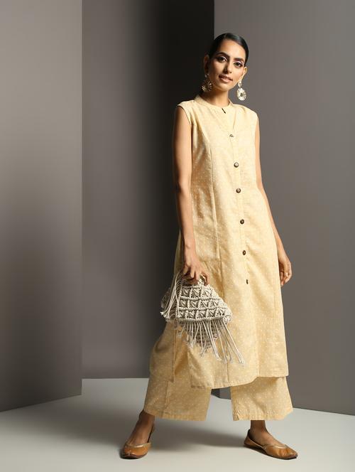 jacquard straight kurta palazzo set - 16378830 - Very Small Image - 1