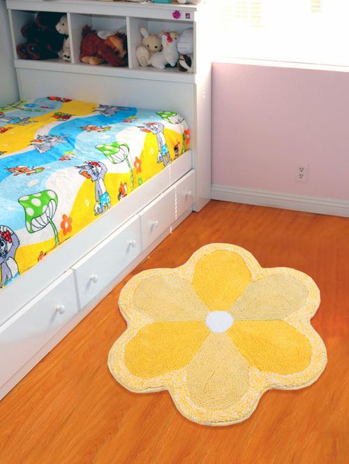 saral home yellow flower shape soft microfiber kids mat, 60x60 cm - 16386381 - Very Small Image - 1