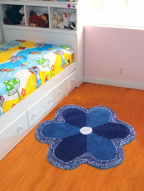 saral home blue flower shape soft microfiber kids mat 60x60 cm - 16386383 - Very Small Image - 1