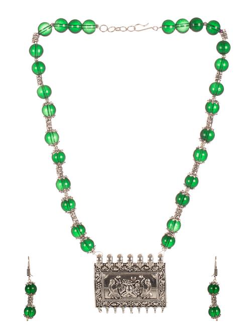 green necklaces and earring - 16392304 - Very Small Image - 1