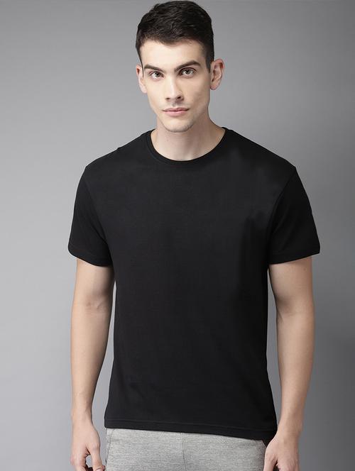 black solid tshirt - 16401359 - Very Small Image - 1